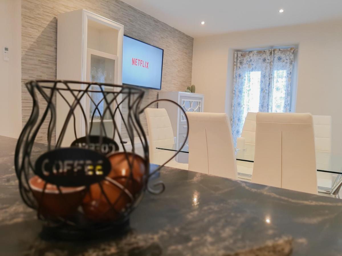 Gallery Ronda Home Экстерьер фото